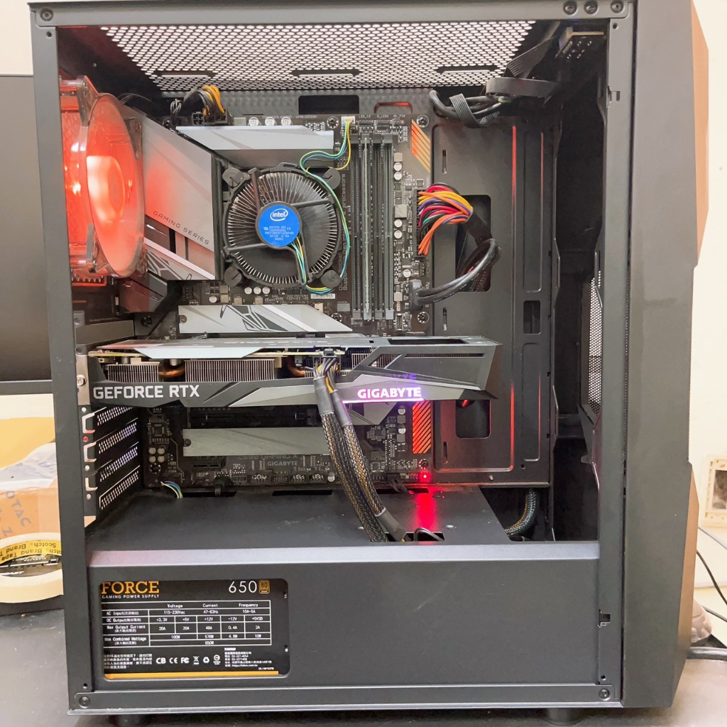 I7 八核心 電競主機 I7-10700K+32G+RTX3060