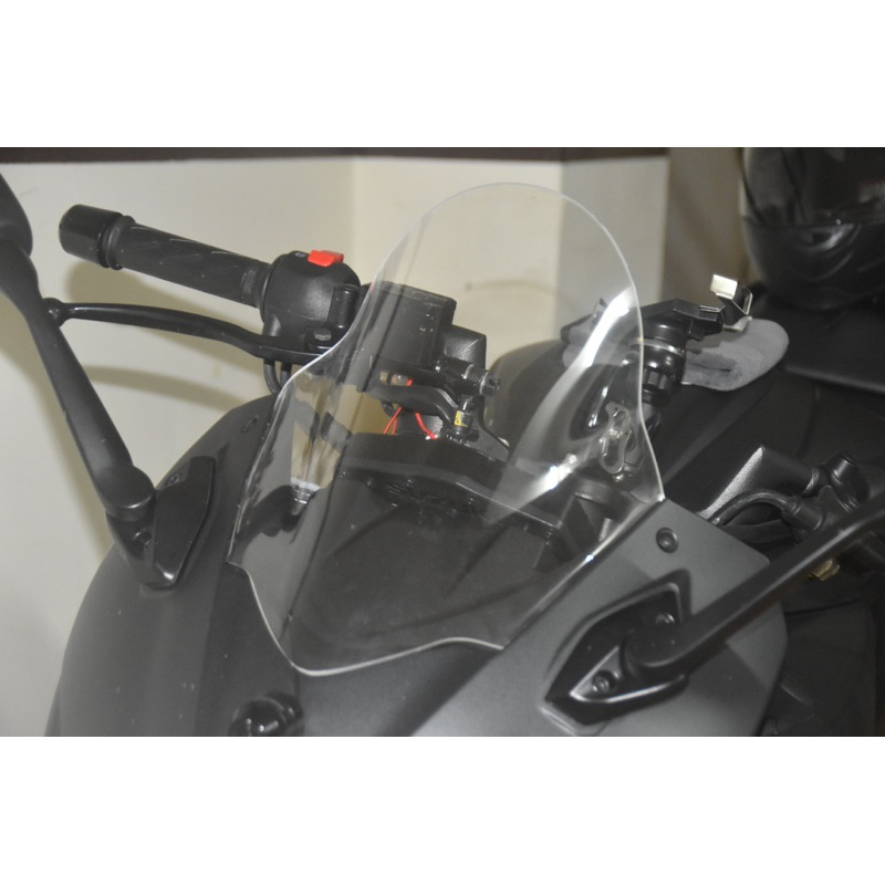 【丞的雜貨鋪】Suzuki GIXXER 250 SF 加長風鏡 加高風鏡 透明風鏡 深黑風鏡