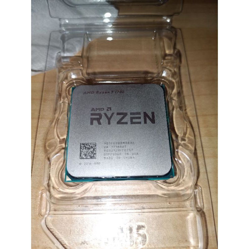 AMD cpu R7 1700 + 酷媽水冷lite120