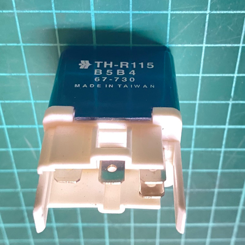 繼電器 冷氣風扇 福特Tierra 97- / B5B4 / 4Pin