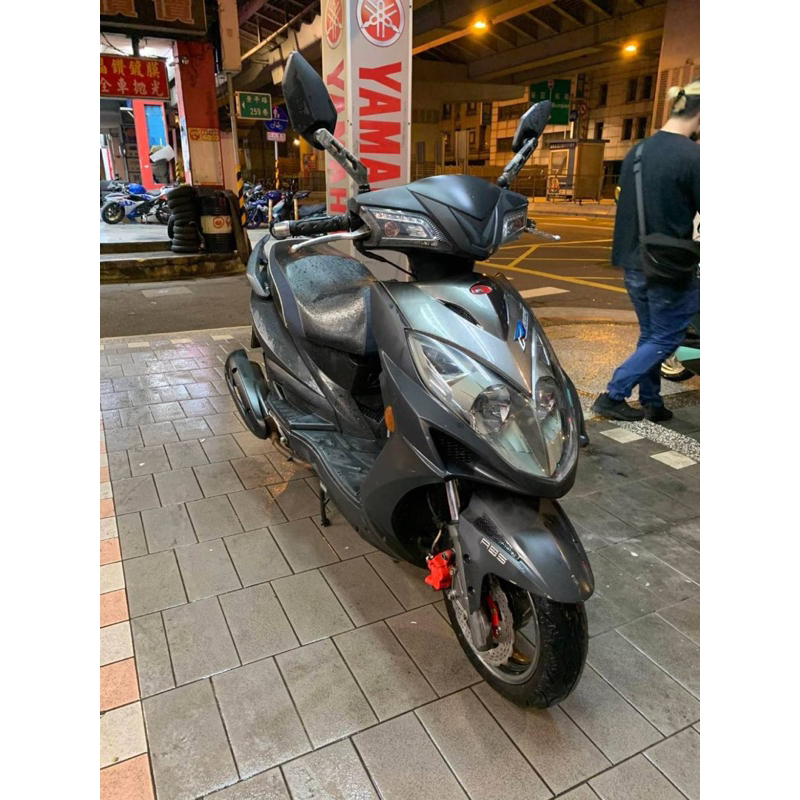 2015 KYMCO 雷霆150 ABS