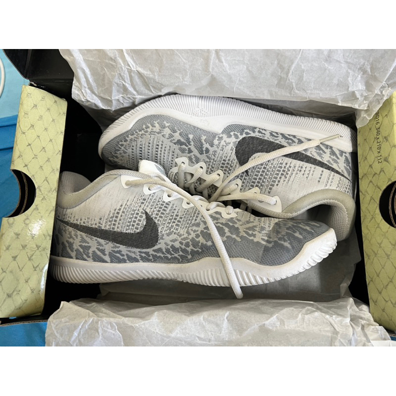 Nike Kobe mamba rage EP 籃球鞋 低筒 二手（限議價的買家下單）