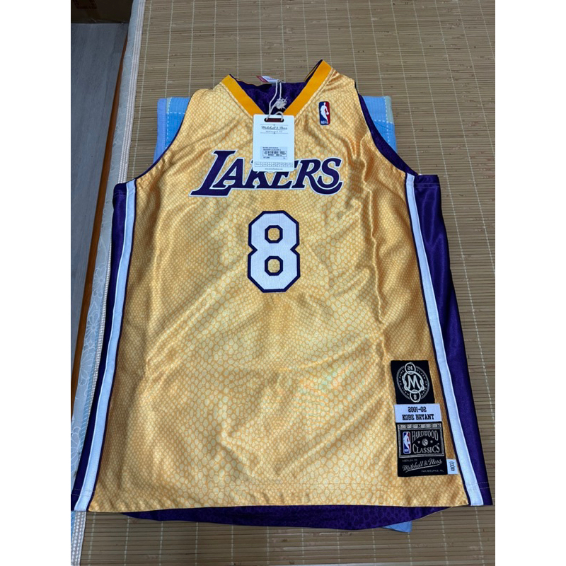 Mitchell &amp; Ness Kobe Bryant 8/24 雙面蛇紋名人堂球衣