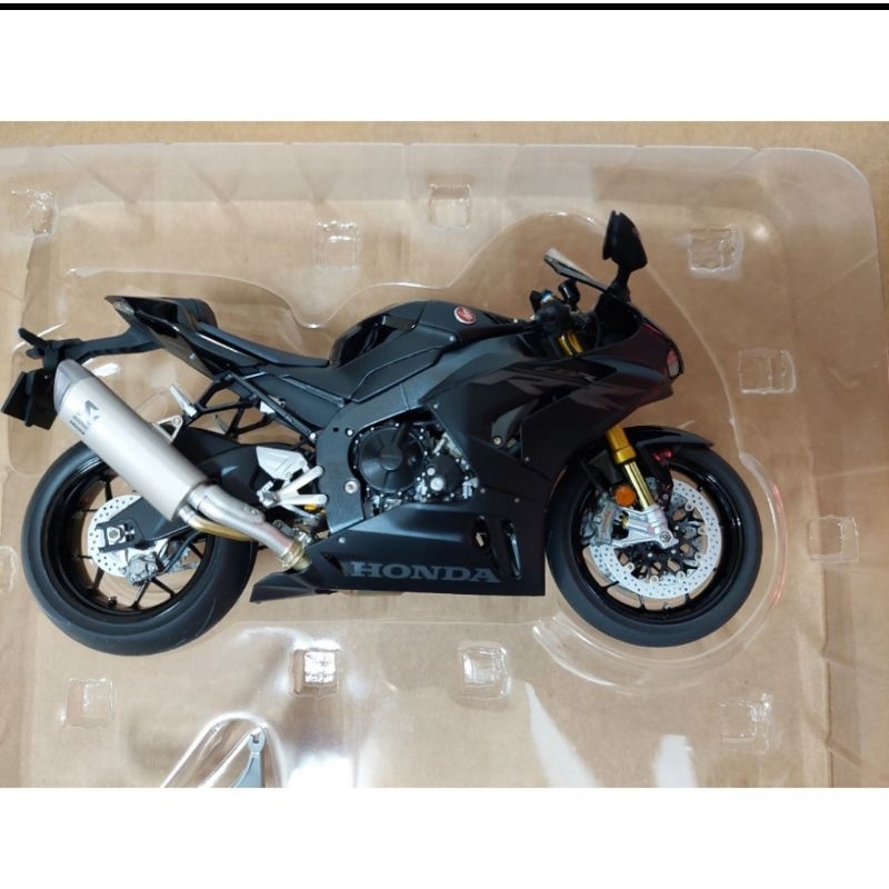 Tamiya 21171 1/12 honda cbr1000 rr- r 黑色 完成品