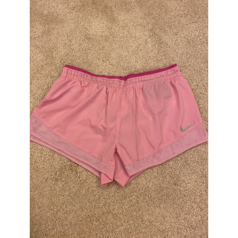Nike 女生 二手粉紅色 側開叉運動短褲Dri-Fit