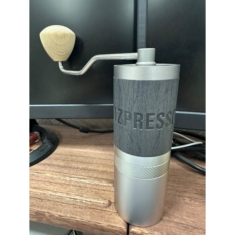 1Zpresso 1Z-J系列 手搖磨豆機 雙軸承設計 二手