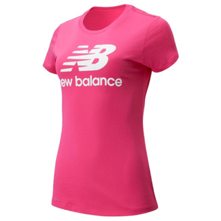 大灌體育👟 New Balance 女裝 短袖 休閒 經典 LOGO 棉質 粉AWT91546EPK