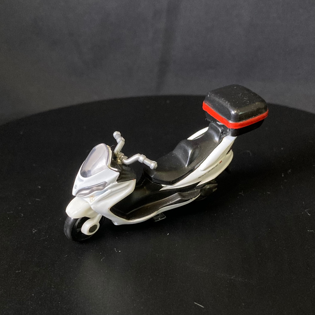 Tomica 多美 No.85 Suzuki 鈴木 Skywave Burgman 機車 二輪車 0613T194