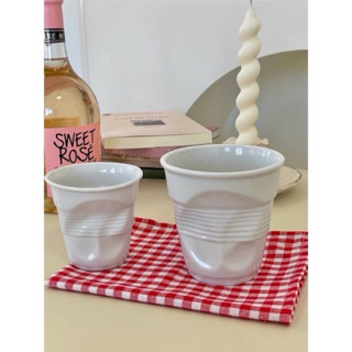 韓風ins小眾設計趣味奶白色褶皺杯不規則陶瓷杯馬克杯咖啡杯水杯