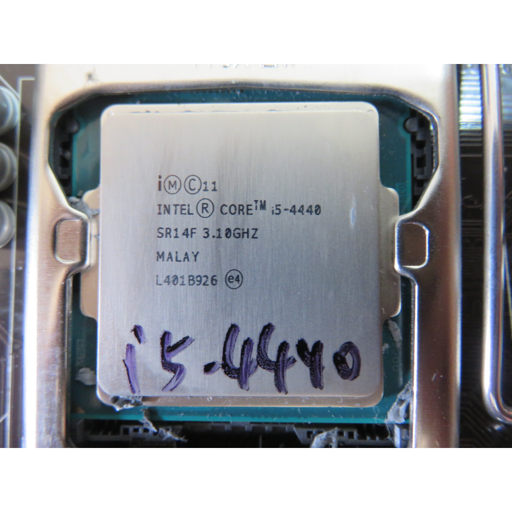 C.1150CPU-Intel Core i5-4440 6M 快取記憶體，最高 3.30直購價270