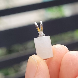 嗨，寶貝銀飾珠寶* 翡翠飾品☆925純銀鍍金 保證A貨 天然緬甸玉A貨 色澤油亮 冰種 白翡翡翠 圓柱吊墜 墜子
