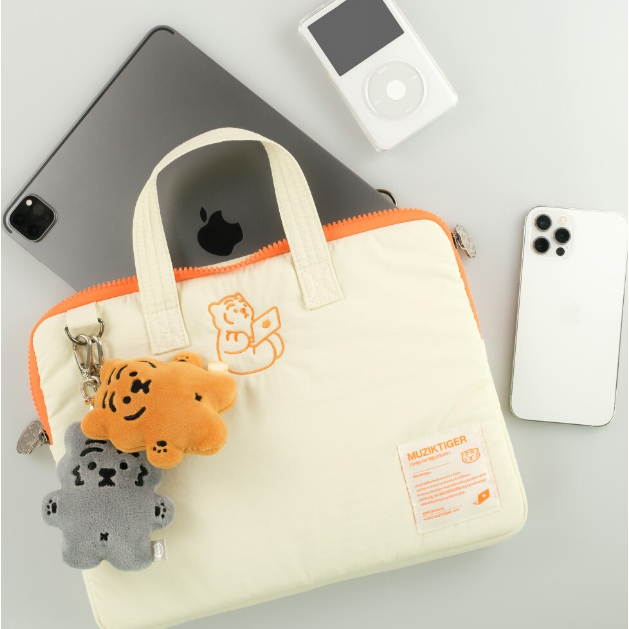 【韓國預購】韓國可愛文創商品 MUZIK TIGER ipad/筆電手提包 (不含玩偶吊飾) ❣樂在韓國代購❣