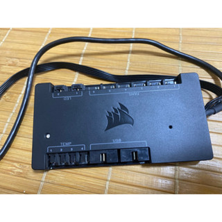 Corsair Commander 風扇控制器