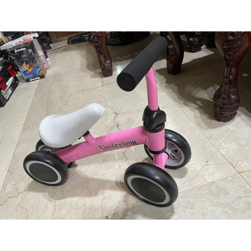 🌟兒童 四輪 學步平衡車 滑步車 平衡學步車 扭扭車 玩具車 小腦敏捷訓練平衡❤️