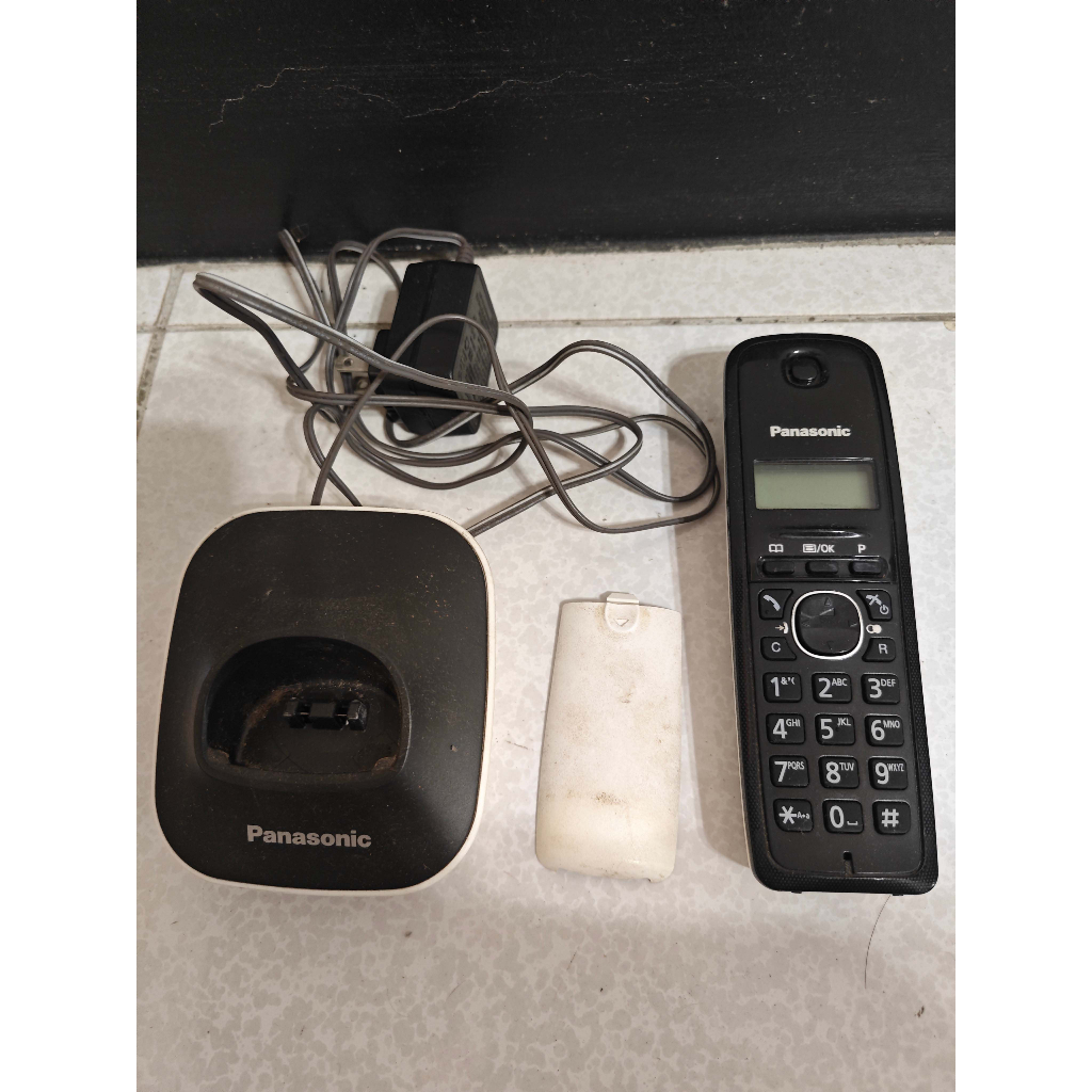 Panasonic DECT 數位無線電話 KX-TG1611 可可黑 ∥未接來電顯示∥數位式不干擾∥響鈴調整∥手機可站