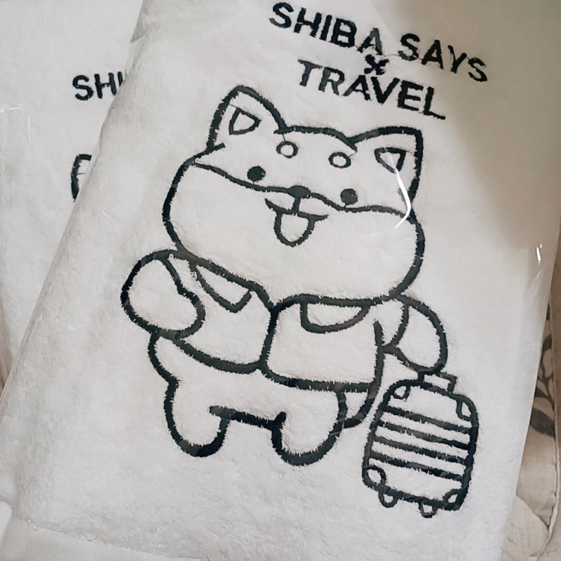【Ⓜ︎Ⓞ︎Ⓤ︎Ⓘ︎Ⓝ︎Ⓞ︎全新】金典酒店×柴語錄Shiba Says 浴巾/大毛巾/中浴巾（白色）
