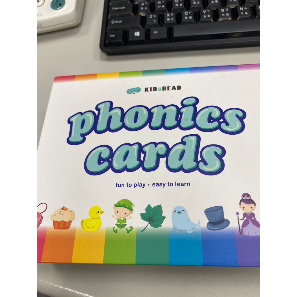 （保留中勿下單）九成新 kidsread 自然發音遊戲字卡 Phonics Cards