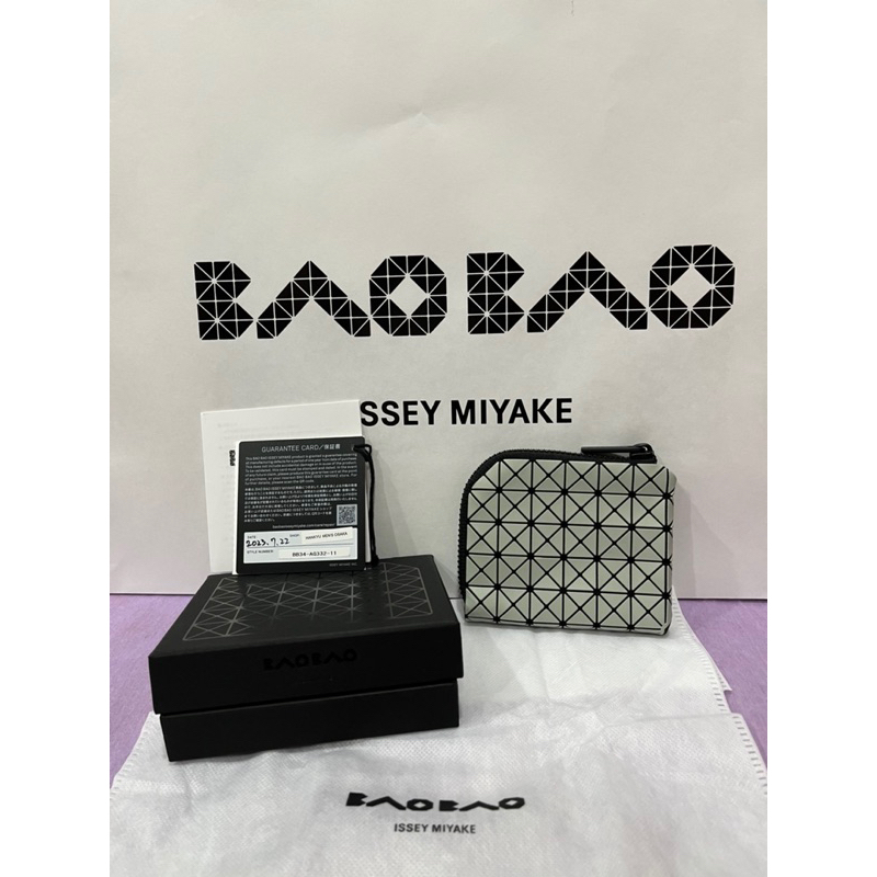 日本 正品 全新 BAOBAO ISSEY MIYAKE 5x6 卡夾 短夾 錢包 消光 黑 淺綠 桃園火車站 可面交