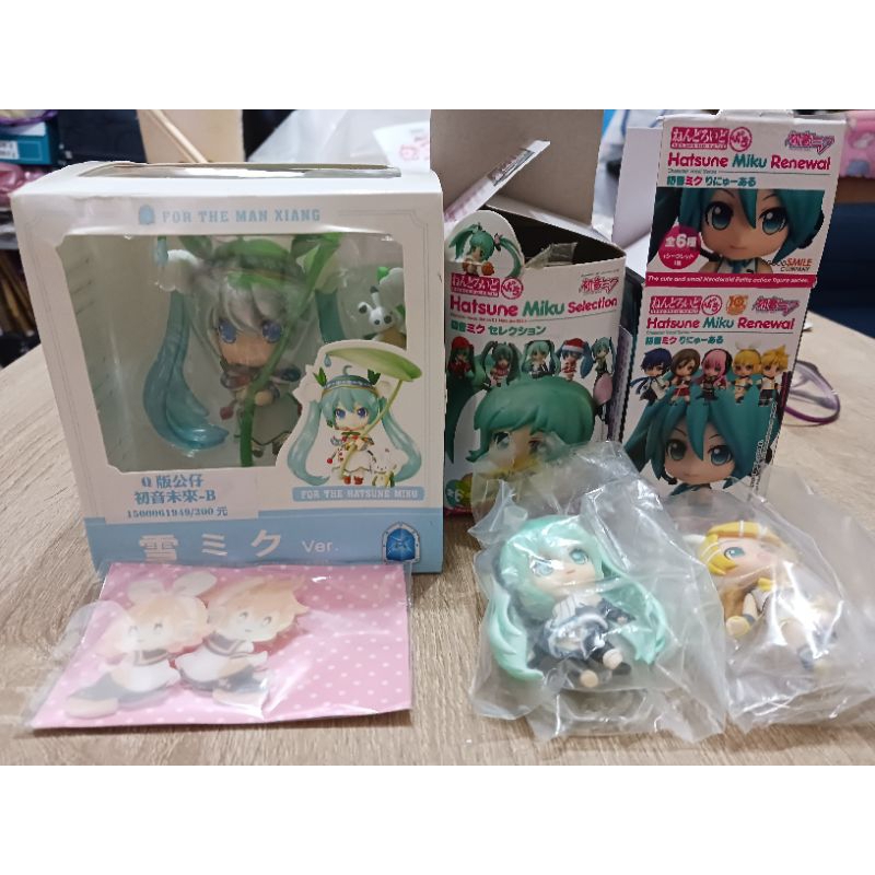 初音未來 心跳文學部 從零開始的異世界生活 小林家的龍女僕 艾莎 二手同人 吊飾 徽章...