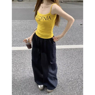 【小藍家】美式辣妹小背心 姜黃色 細吊帶 復古 短版背心 印花 吊帶 背心 女 無袖 短款 帶胸墊背心 吊帶上衣 小可愛