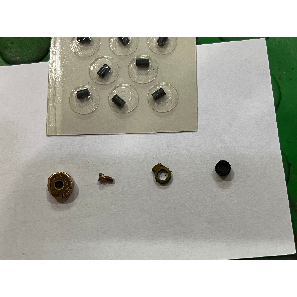 都彭 S.T.Dupont 都彭打火機 原廠二手螺絲(含小螺絲)+擋片+大粒火刀台製+打火石