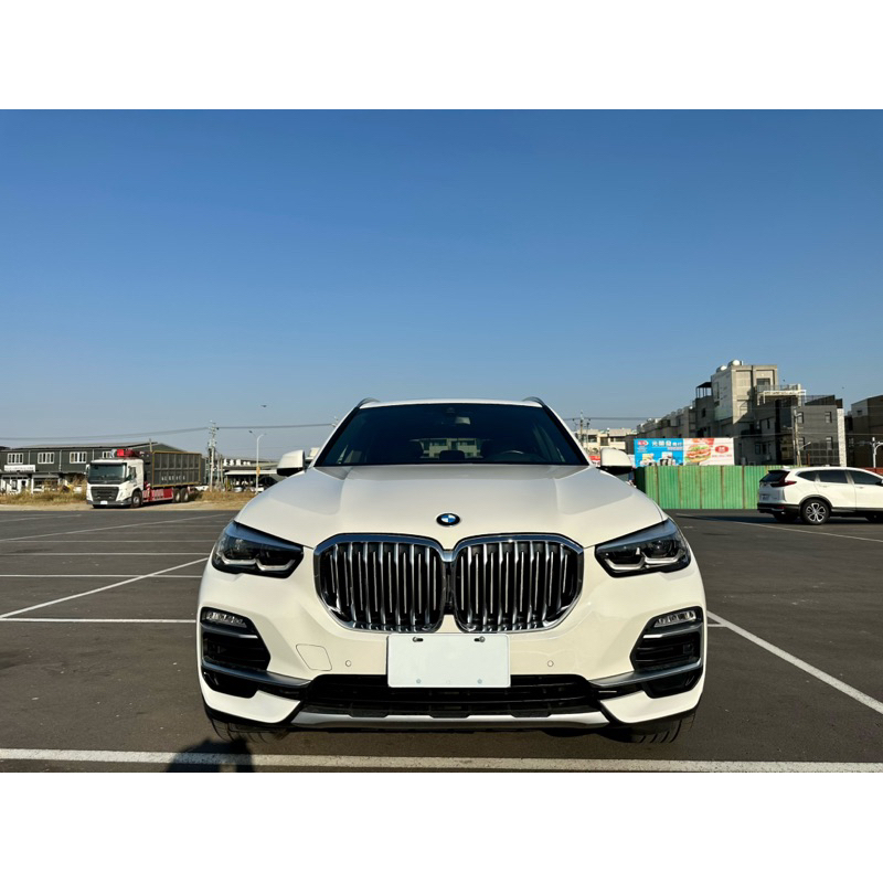 2020 BMW X5 M 40I