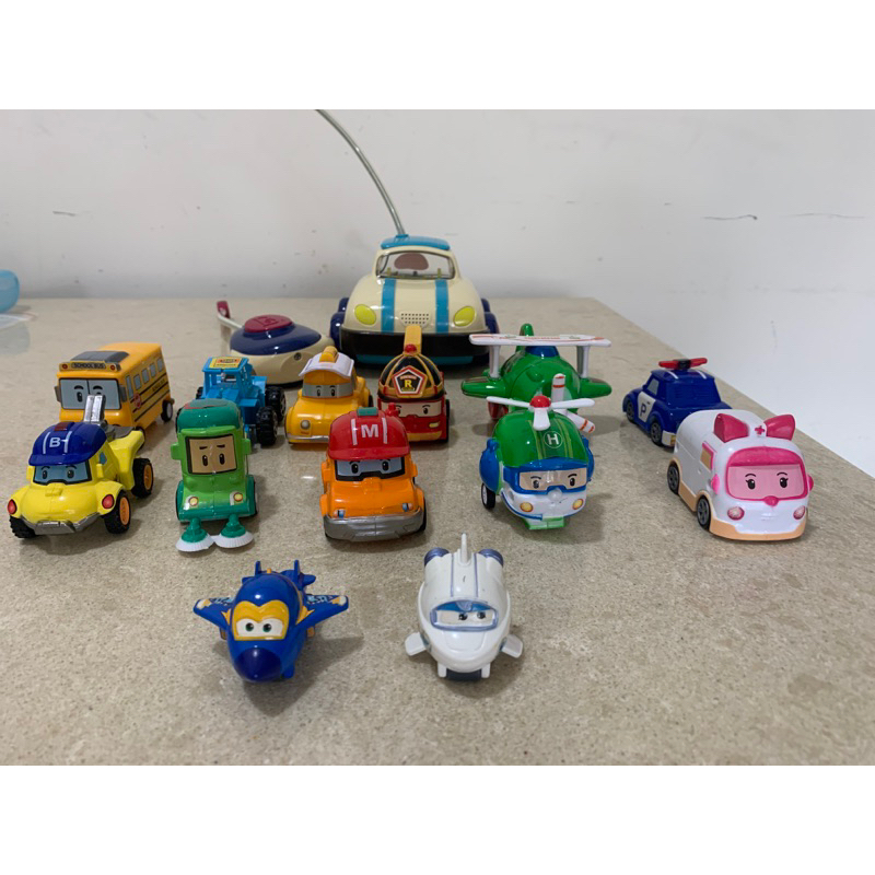 二手車車玩具➕ 美國B.toy統感玩具 迴轉遙控車。全部帶走100元