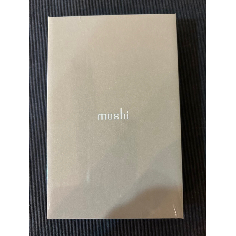 全新Moshi 證件套