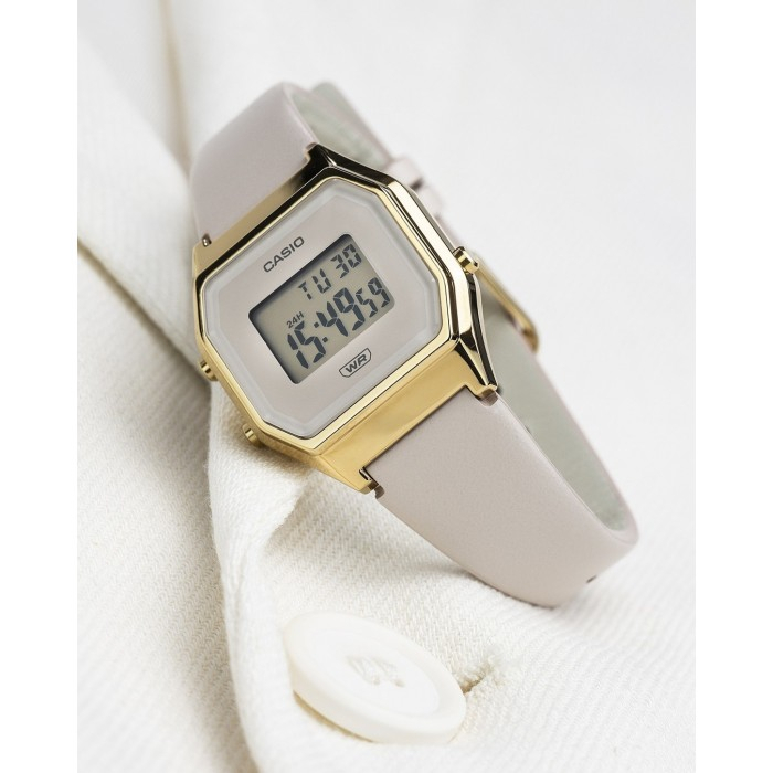 【金台鐘錶】CASIO卡西歐 (女錶) 數字電子(真皮錶帶) 復古型 LED照明 LA680WEGL-4