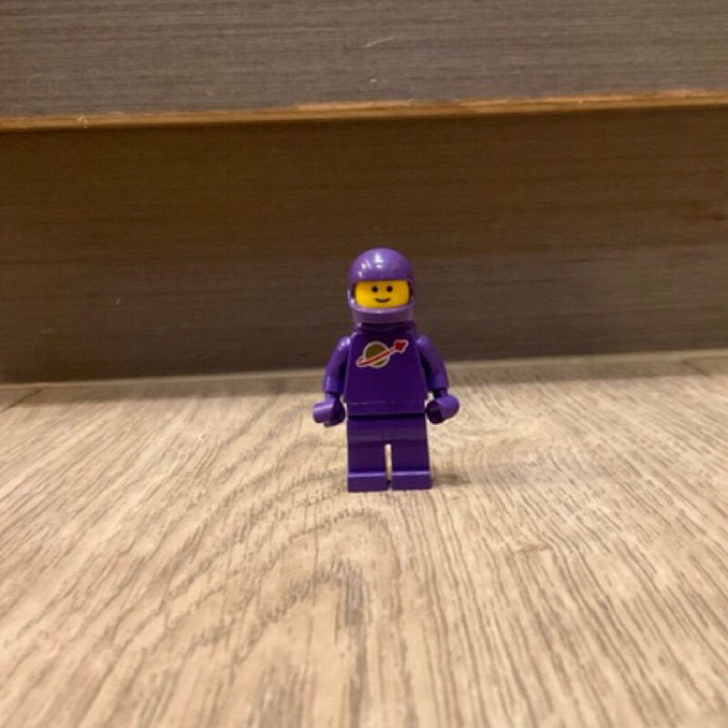 LEGO樂高經典SPACE太空系列全新MOC Classic經典紫色太空人/紫色頭盔/紫色腳/紫色氧氣筒氧氣瓶人偶組