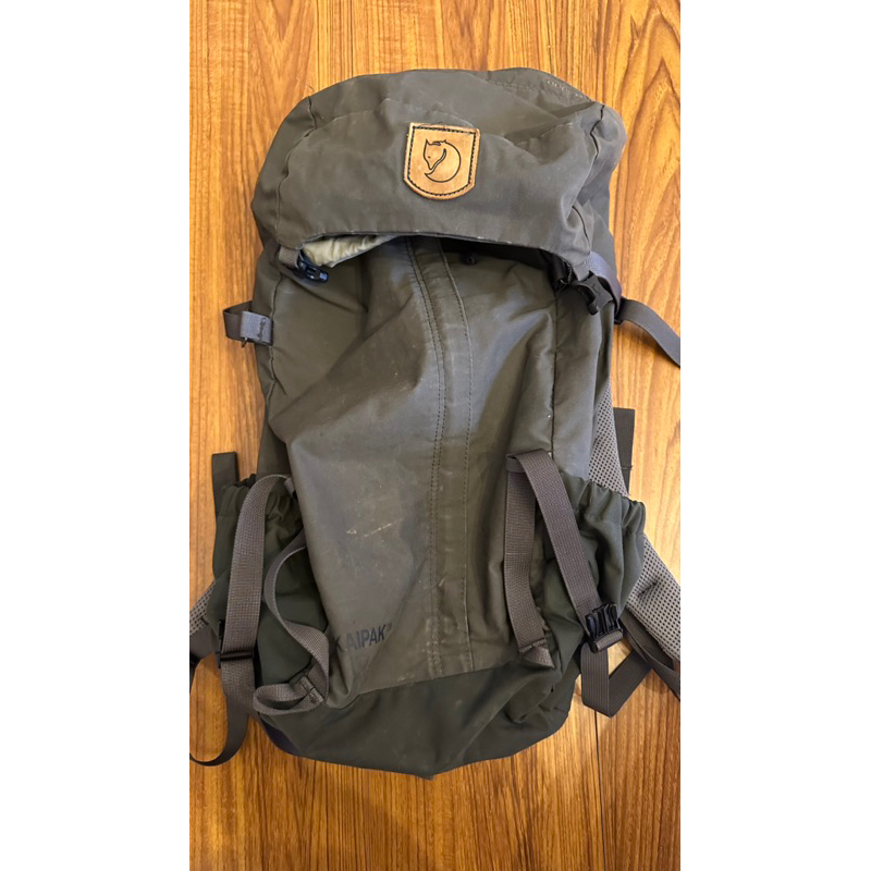 [二手］Fjallraven kaipak 28L 瑞典小狐狸 G-1000 登山背包