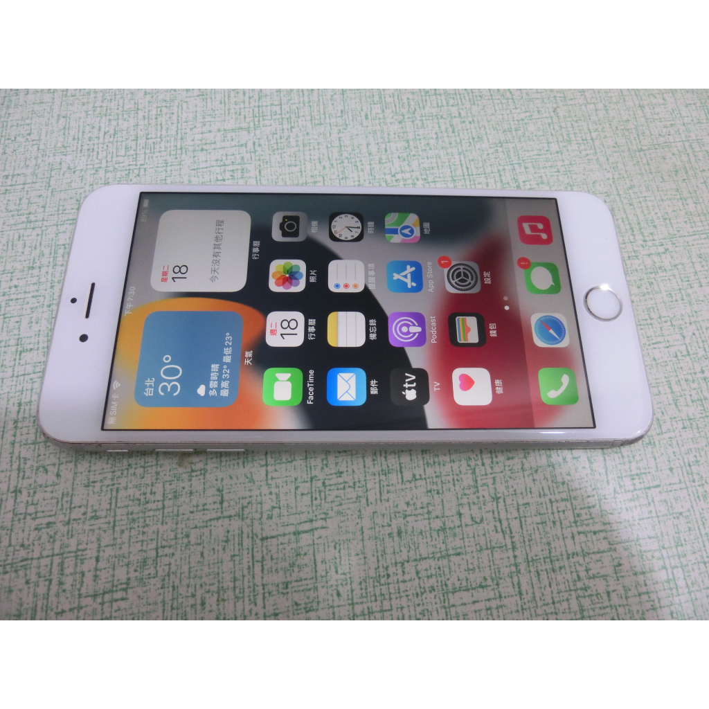 台灣版 iPhone 6S Plus 64G A1687 5.5吋 功能都正常 白色機