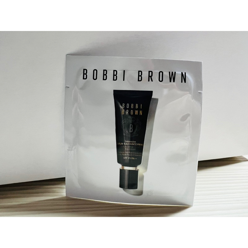 BOBBI BROWN 冬蟲夏草精華亮膚持妝乳1.5ml SPF25PA++