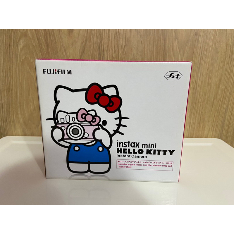 日本購入富士hello kitty  拍立得Instax mini 8全新未使用過