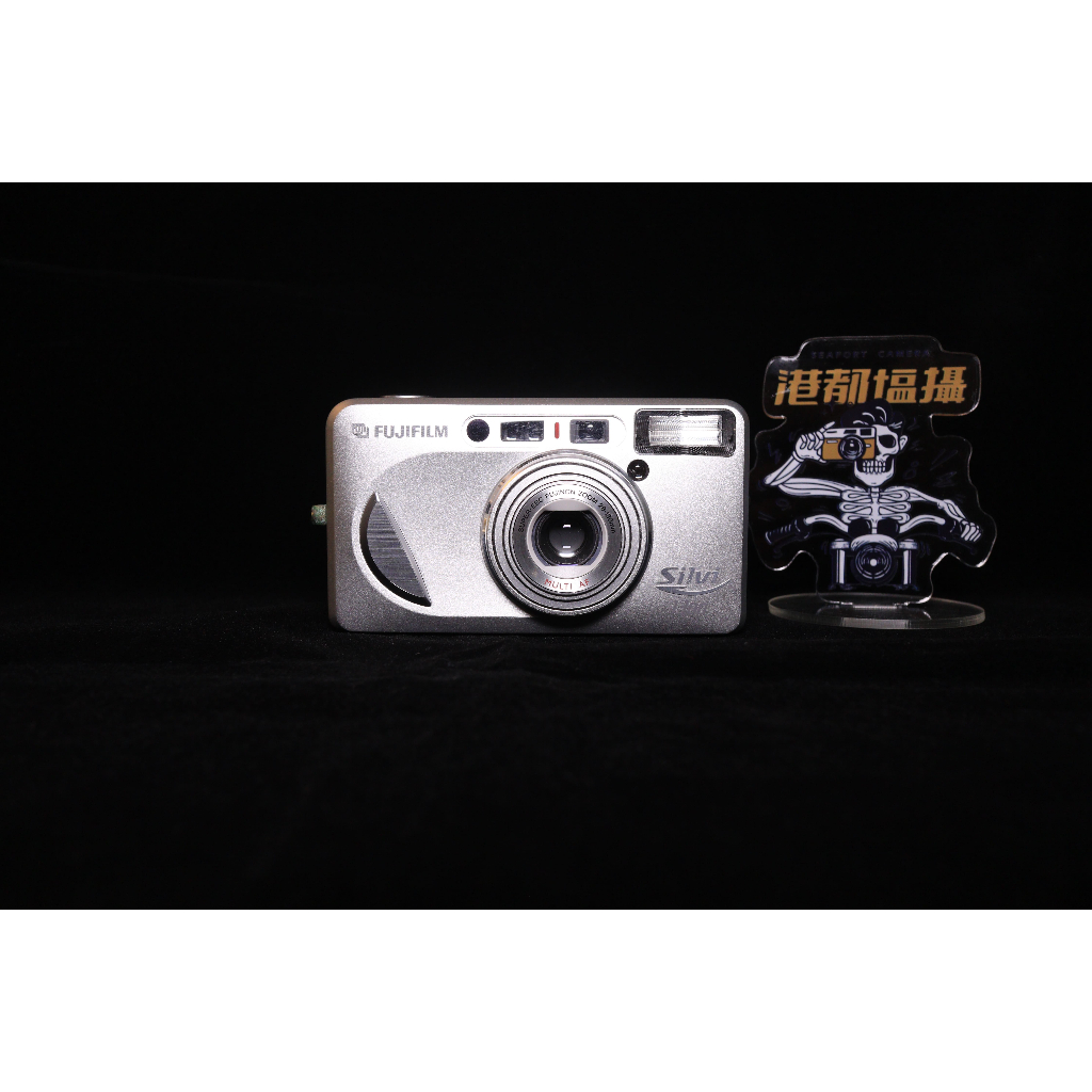 [港都塩攝] 富士 Fujifilm Silvi 1300 同 Zoom Date 全自動 變焦 傻瓜相機 底片相機