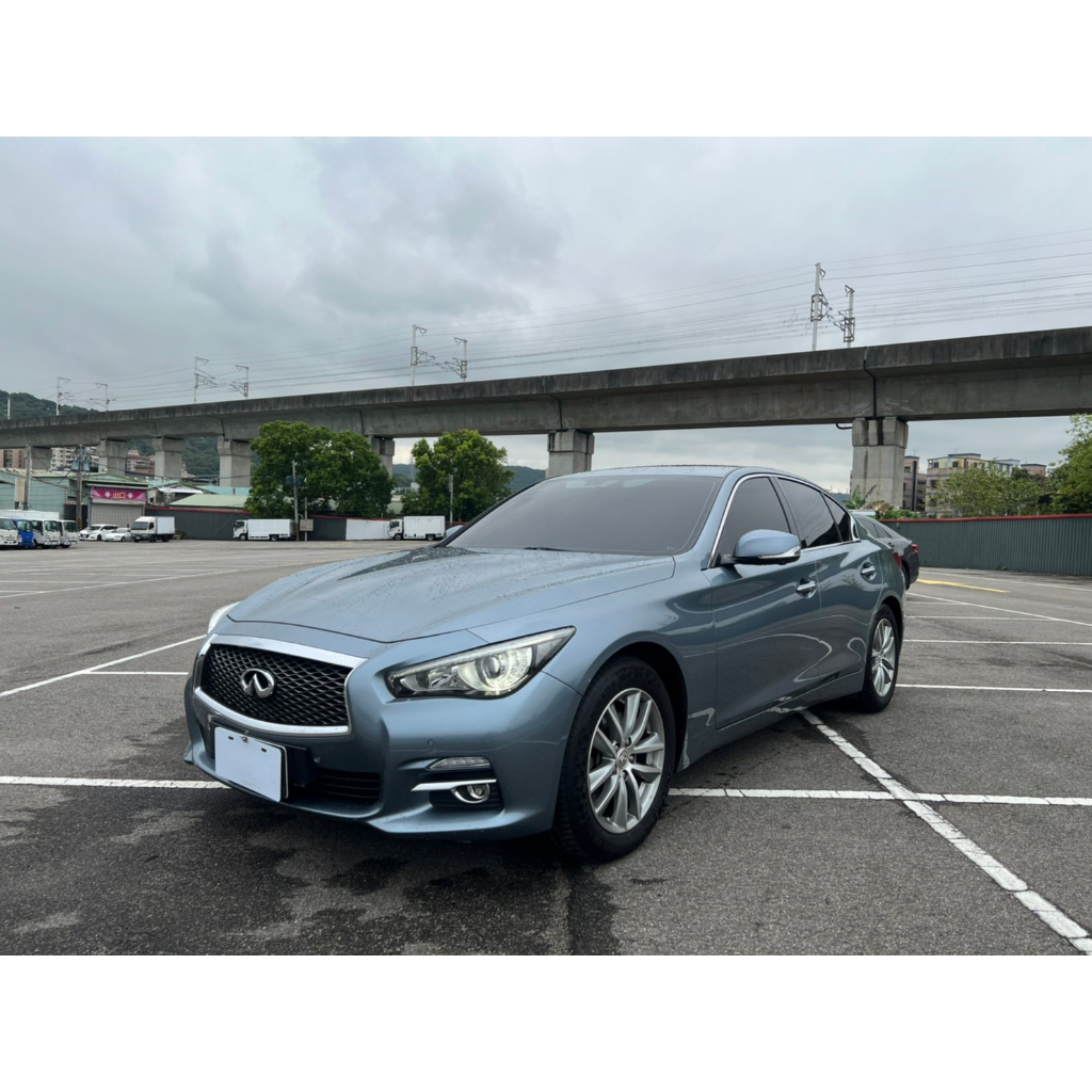 正2015年出廠 Infiniti Q50 2.0t旗艦款 ACC跟車/環景影像/Bose環繞音響 實跑11萬公里