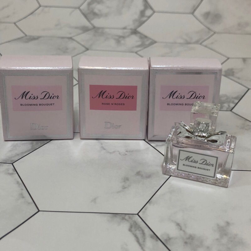 迪奧Dior-Miss Dior玫瑰香氛 花漾迪奧淡香水 Miss Dior淡香水5ml 香水小樣 小Q香