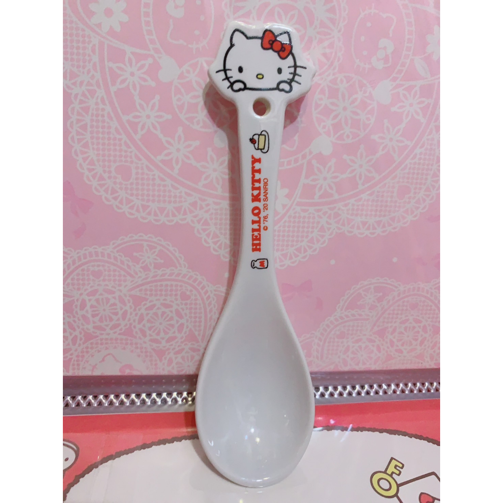 ♥小玫瑰日本精品♥ Hello Kitty 陶瓷湯匙 湯勺 餐具 點心湯匙 ~ 8