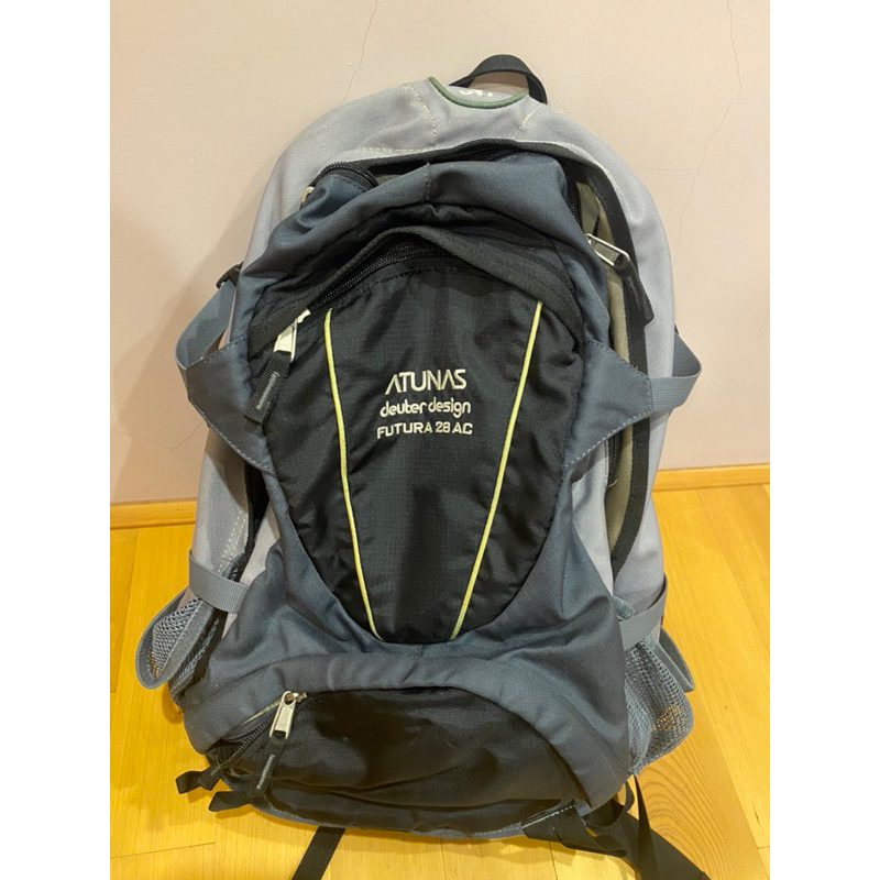 《二手商品》Atunas 歐都納 deuter design futura 28 AC 登山背包