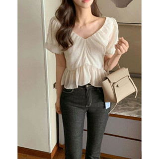 Winni Shop✈️正韓 V領後綁帶點點雪紡上衣 Blouse 短袖上衣 襯衫 公主袖 氣質上衣 韓國代購 女裝