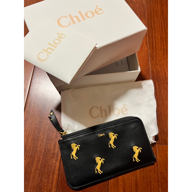 Chloe’ 刺繡金馬零錢卡夾包