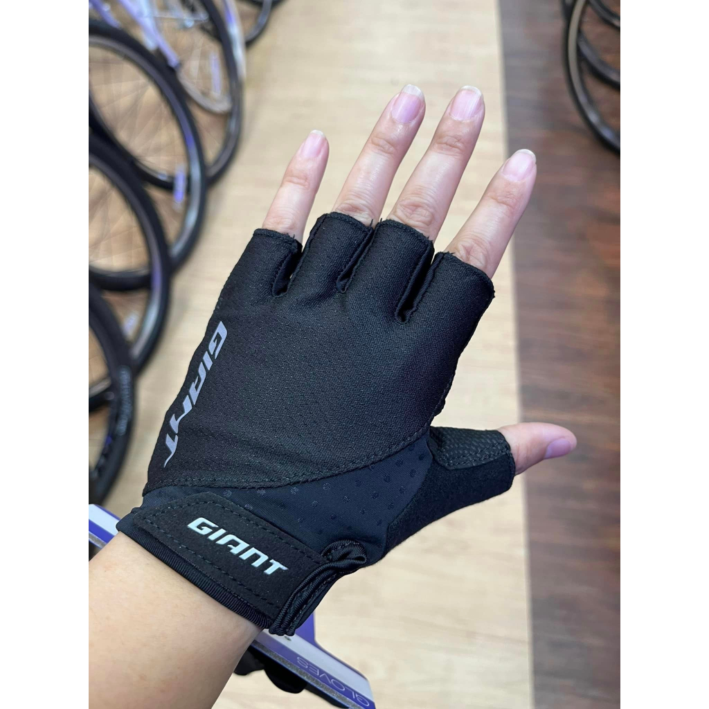 實拍【2024新品】捷安特 Giant GEL LOOP 強化吸震型 短指手套 黑 GLOVE 加強吸震