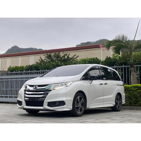 2016 HONDA ODYSSEY 2.4 Apex 頂配 正7人座 雙電滑門 舒適移動空間 進化駕駛流暢