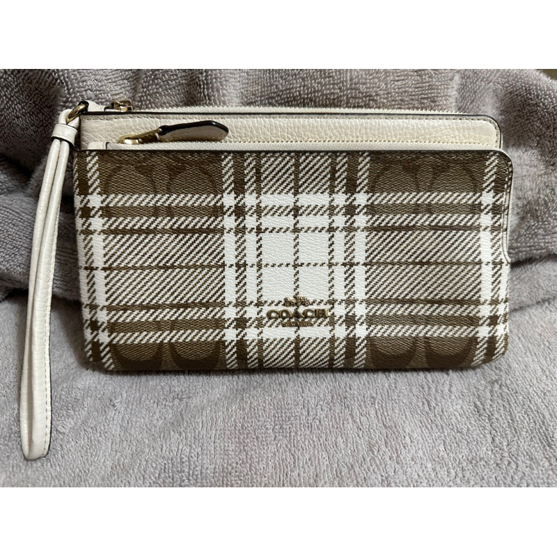 COACH 格紋雙層大手拿包 秋冬必備♡限定款