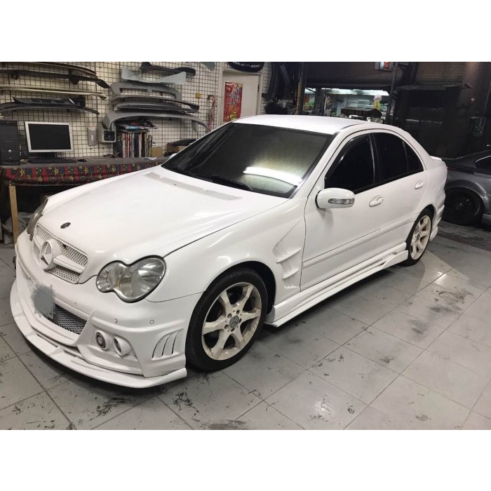 法克斯 BENZ W203 全車改 W款包圍  含葉子板 工 可另加手工改前下 側群定風翼 後下倒流版