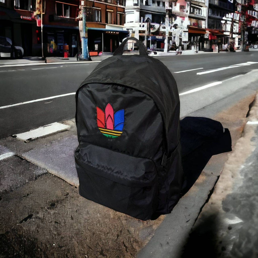 ADIDAS ORIGINALS 愛迪達彩色三葉草 休閒 後背包  雙肩包  CLASSIC BACKPACK (8成新