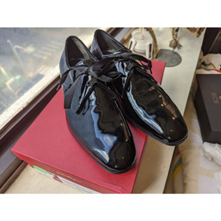 SALVATORE FERRAGAMO全真品義大利製黑色亮皮德比鞋/皮鞋(適44號)-2.6折出清(不議價商品)