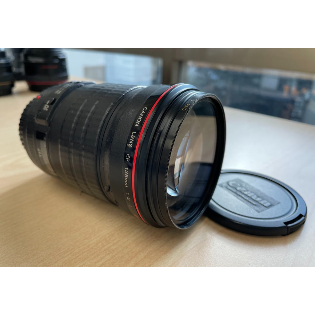 【二手8成新】CANON EF 135mm F2 L  保護鏡＋遮光罩