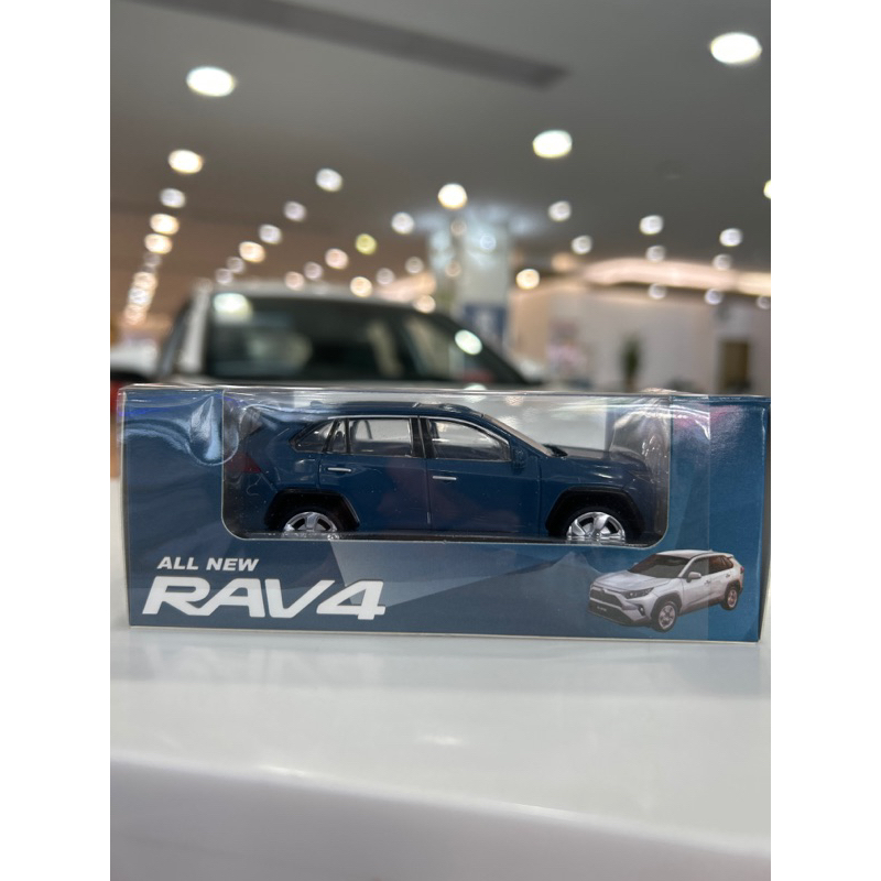 TOYOTA RAV4迴力車（石墨藍/月岩綠）