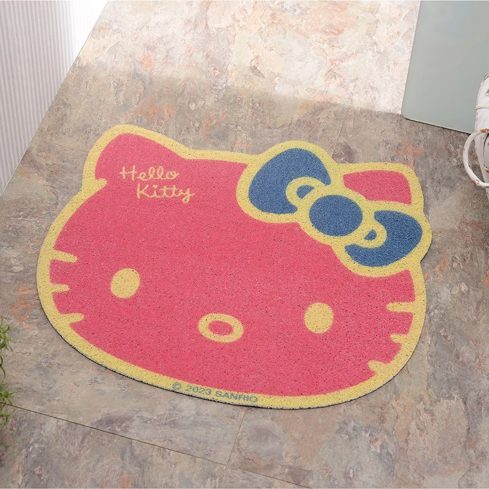 【生活工場】Hello Kitty造型刮泥絲圈地墊-紅